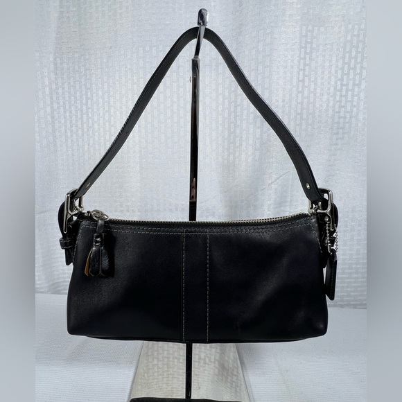 Vintage Coach Black Leather Baguette Shoulder Bag – Style 7461 - Picture 1 of 11